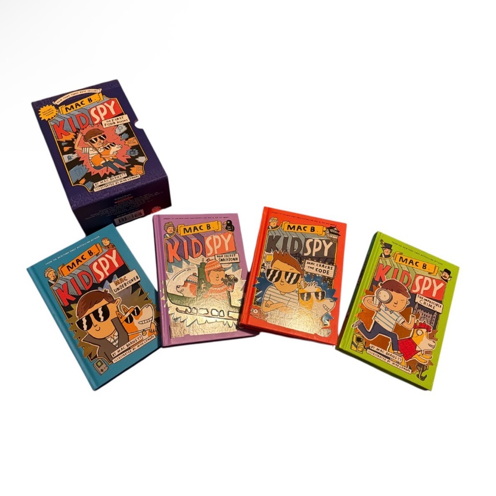 EUC Mac B. Kid Spy Book Set